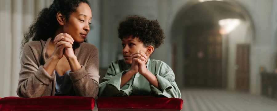 Top 10 Funeral Prayers for Family