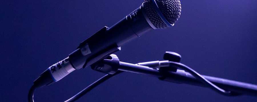 Top 10 Patsy Cline Songs for Funerals
